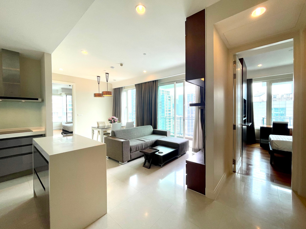 🔥 Luxury Condo for Rent in Langsuan – Chidlom | Spacious 2-Bedroom Unit Near BTS at Q Langsuan 🔥 Luxury Condo for Rent in Langsuan – Chidlom | Spacious 2-Bedroom Unit Near BTS at Q Langsuan