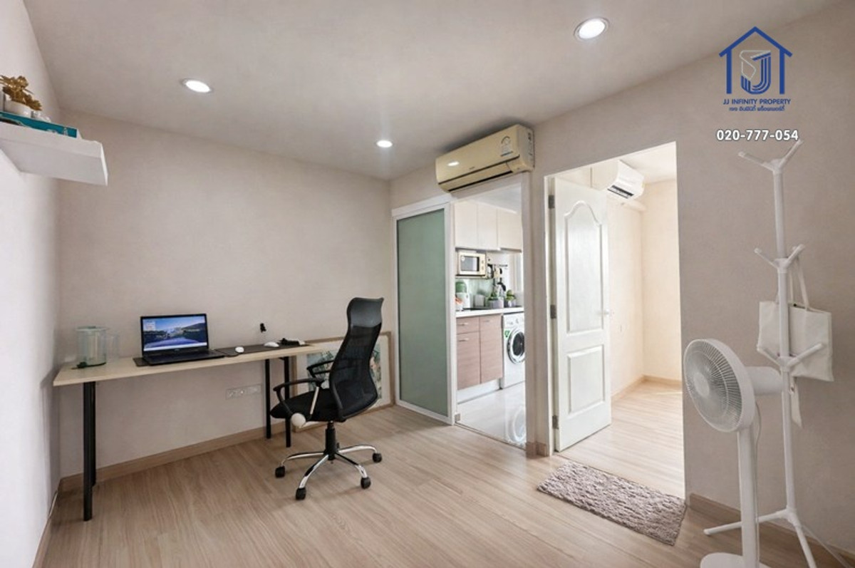 Condo for sale Humble Living @ Yuyen, Sutthisan Winitchai Road, near MRT Sutthisan. Condo for sale Humble Living @ Yuyen, Sutthisan Winitchai Road, near MRT Sutthisan.