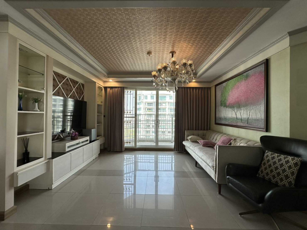 Condo for rent, Supalai Wellington, 120 sq m, near The Street Ratchada.