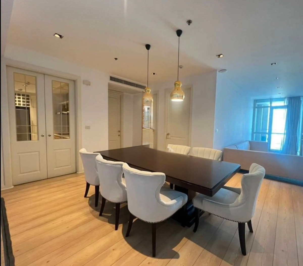 SL042/ให้เช่า Athenee Residence ห้องใหญ่ 133 ตร.ม. ใกล้ BTS เพลินจิต เพียง 200 เมตร พร้อมที่จอดรถส่วนตัว 2 คัน – รูปที่ 2