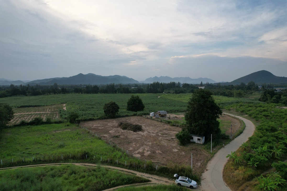 ขายที่ดินเปล่าราคาถูก 2 ไร่ หัวหิน ใกล้เทศบาลหนองพลับ – รูปที่ 2
