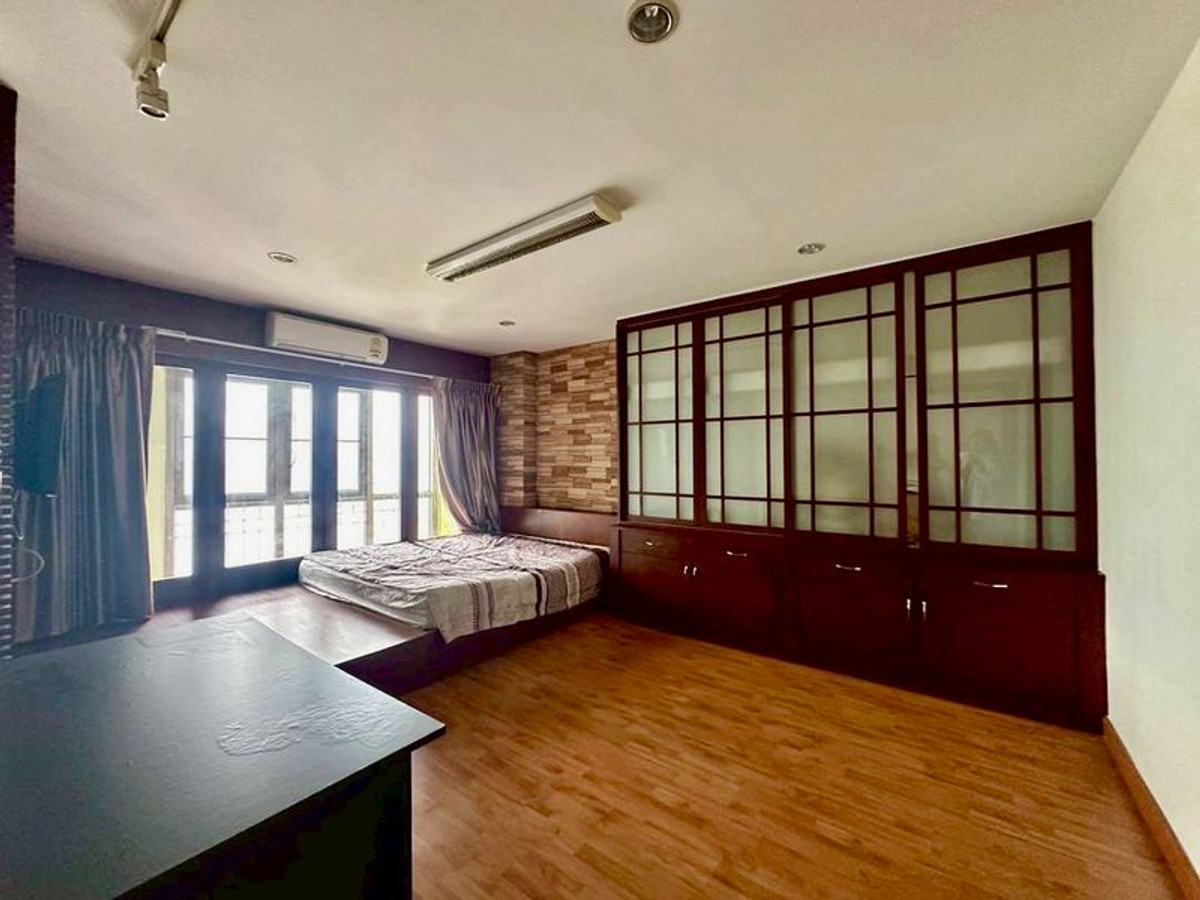 ขาย/ให้เช่า Eastern Tower ศรีราชา 2 นอน ห้องใหญ่ พร้อมอยู่ เลี้ยงสัตว์ได้ วิวทะเล – รูปที่ 4