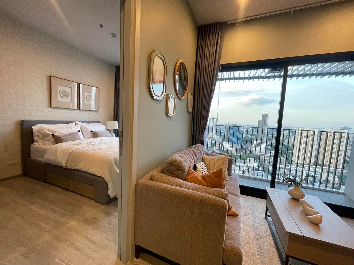 For Rent: xt ekkamai 1 bedroom, 1 bathroom, beautiful room, fully furnished. Ready to move in