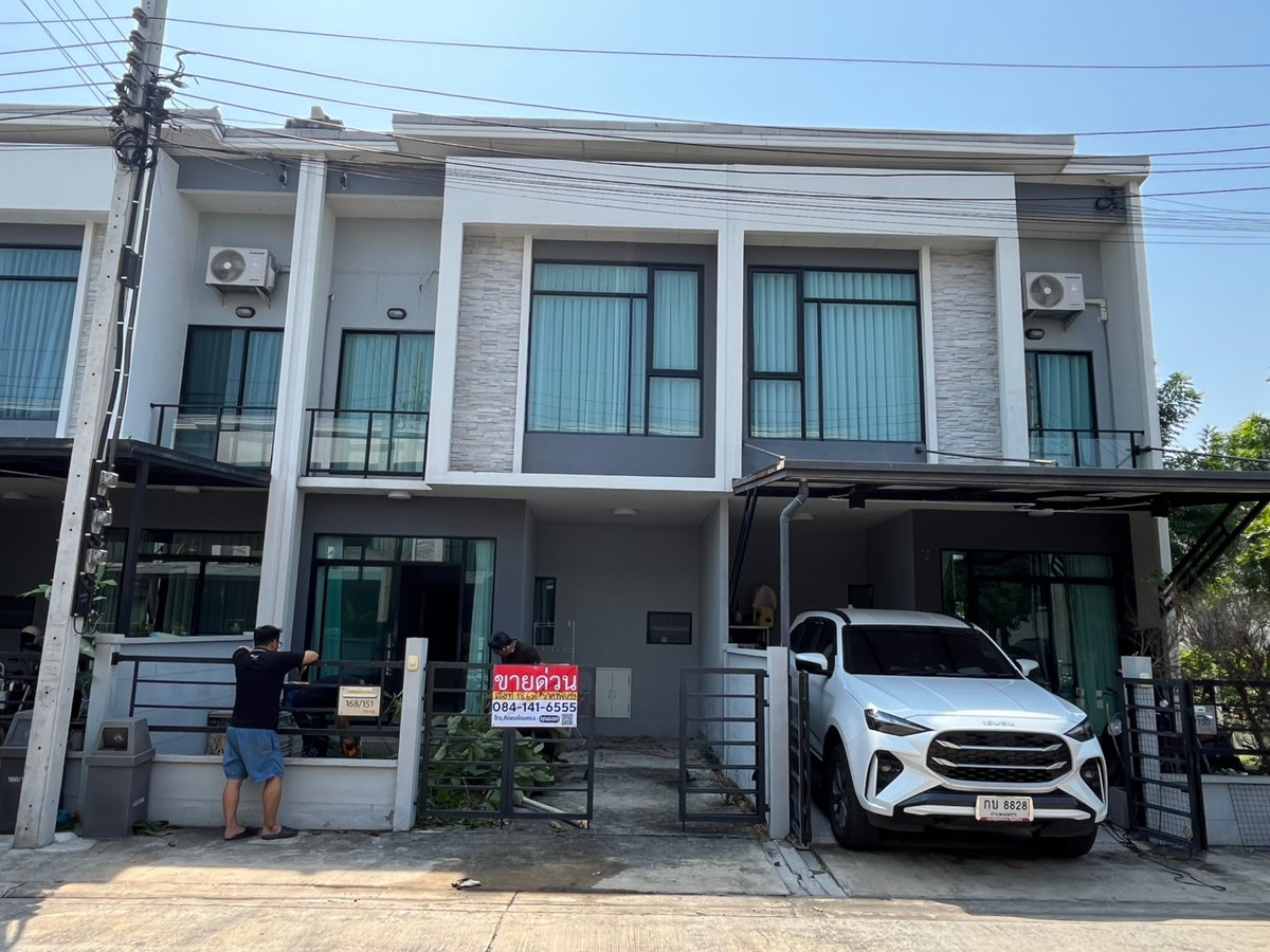 ทาวน์เฮ้าส์ 2 ชั้น โครงการ Pleno Paholyothin - Watcharapol 2 พลีโน่ พหลโยธิน - วัชรพล 2 ถนนเพิ่มสิน แขวงคลองถนน เขตสายไหม กรุงเทพ (ราคา 2,800,000 บาท)