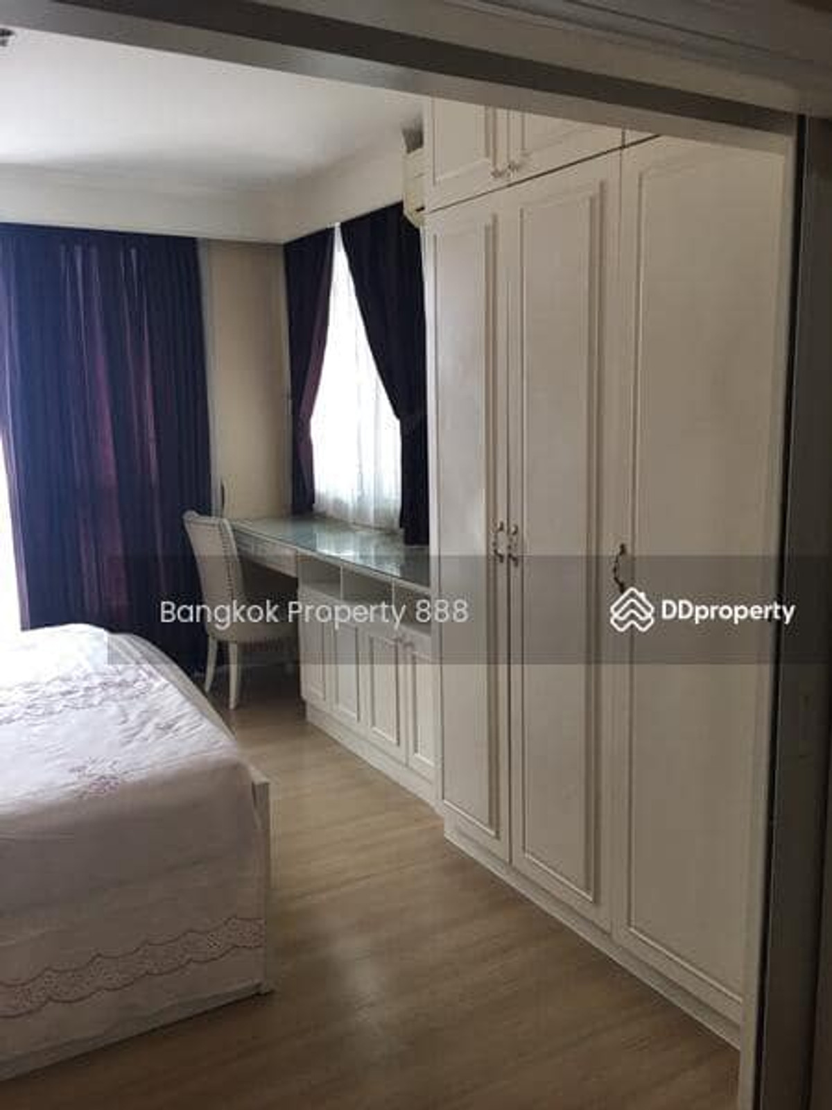 For Rent : Life sathorn 10   1ห้องนอน 1ห้องน้ำ ห้องสวย เฟอร์นิเจอร์ครบ พร้อมเข้าอยู่ – รูปที่ 4