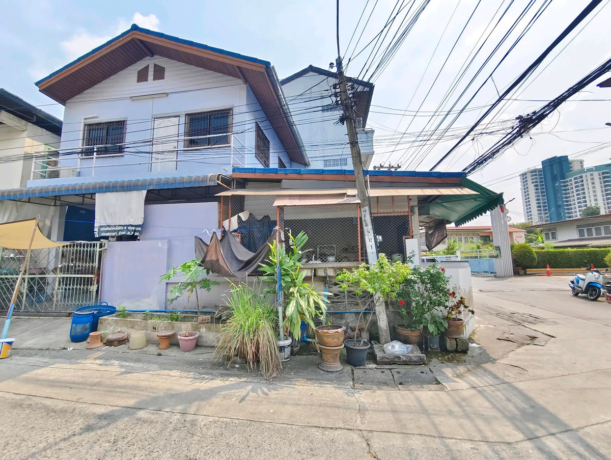 ขายอาคาร 3 ชั้น พร้อมผู้เช่า งามวงศ์วานซอย 9 นนทบุรี ค้าขายได้ใกล้แหล่งชุมชน – รูปที่ 3
