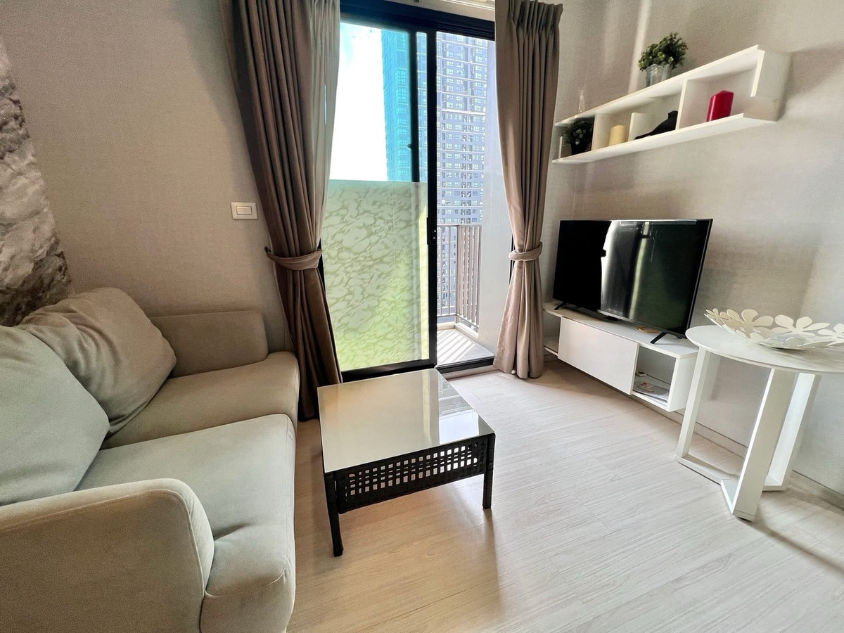 Condolette Midst Rama9 for rent
