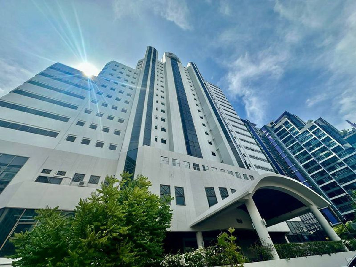 For sale/rent: Eastern Tower Sriracha, 2 bedrooms, large unit, ready to move in, pets allowed, sea view. For sale/rent: Eastern Tower Sriracha, 2 bedrooms, large unit, ready to move in, pets allowed, sea view.