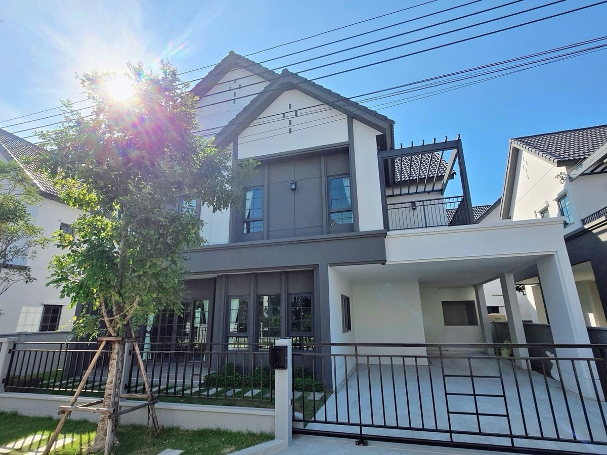 For rent Centro Bangna For rent Centro Bangna