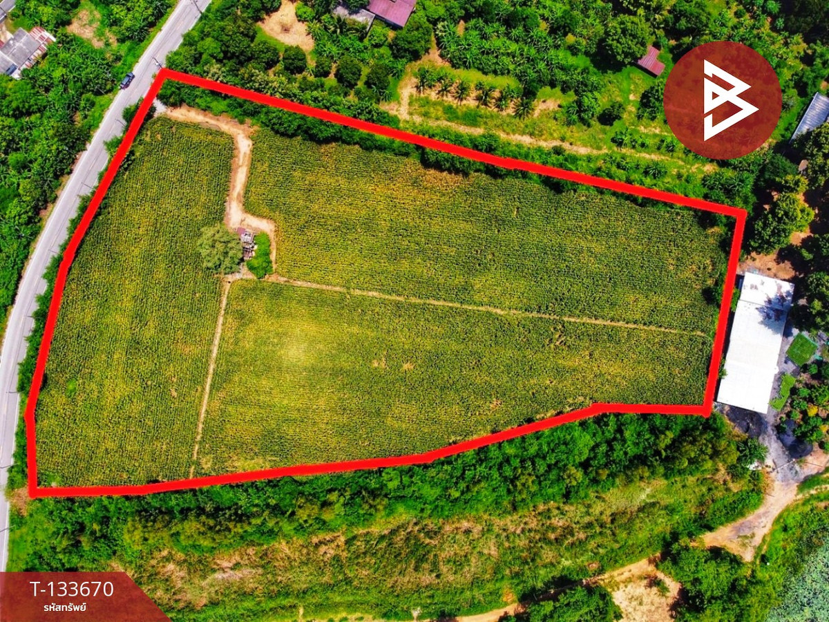 Land for sale, area 10 rai 2 ngan 70 sq m, Manorom, Chainat. Land for sale, area 10 rai 2 ngan 70 sq m, Manorom, Chainat.