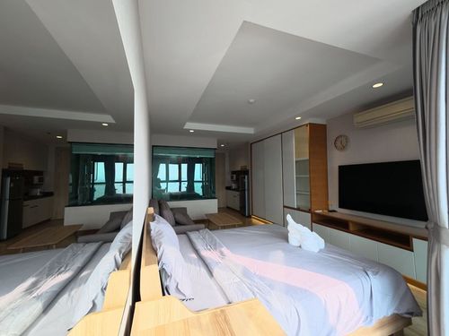 ห้องสตูดิโอ วิวทะเล ศรีราชา ใกล้เกาะลอย คอนโดลัดดาพลัส พร้อมอยู่