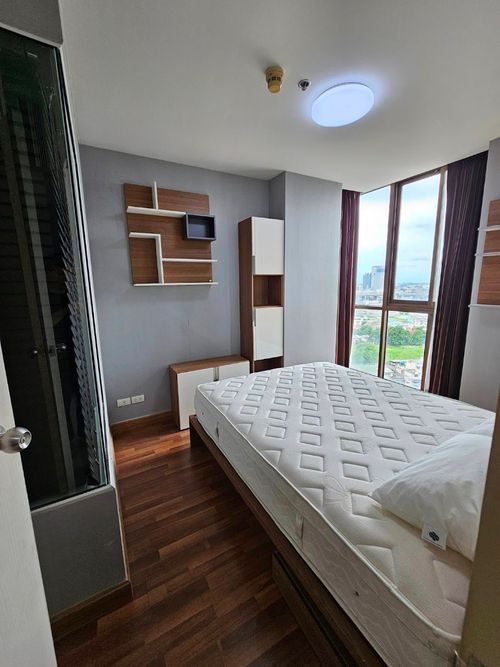 Condo for Rent: Ideo Mix Sukhumvit 103 Near BTS Udom Suk (approx. 20 meters)