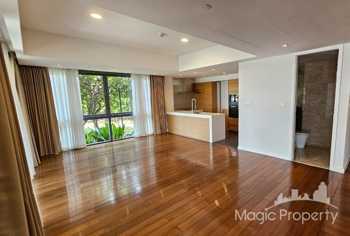 Triplex 4 Bedroom For Sale in The Pano Condominium, Rama 3 Road, Bang Phong Phang, Yan Nawa, Bangkok