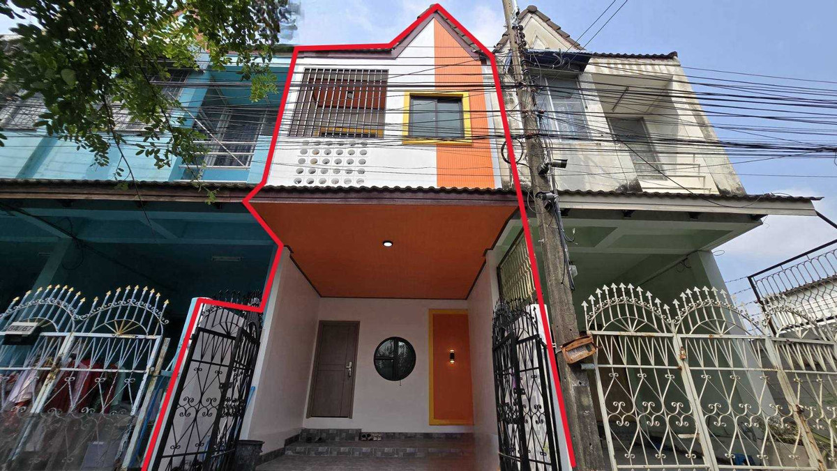 ขายทาวน์เฮาส์ 2ชั้น พื้นที่ 16 ตร.ว. ถนนเทศบาล 3 ซอย 8 ใจกลางเมืองสระบุรี