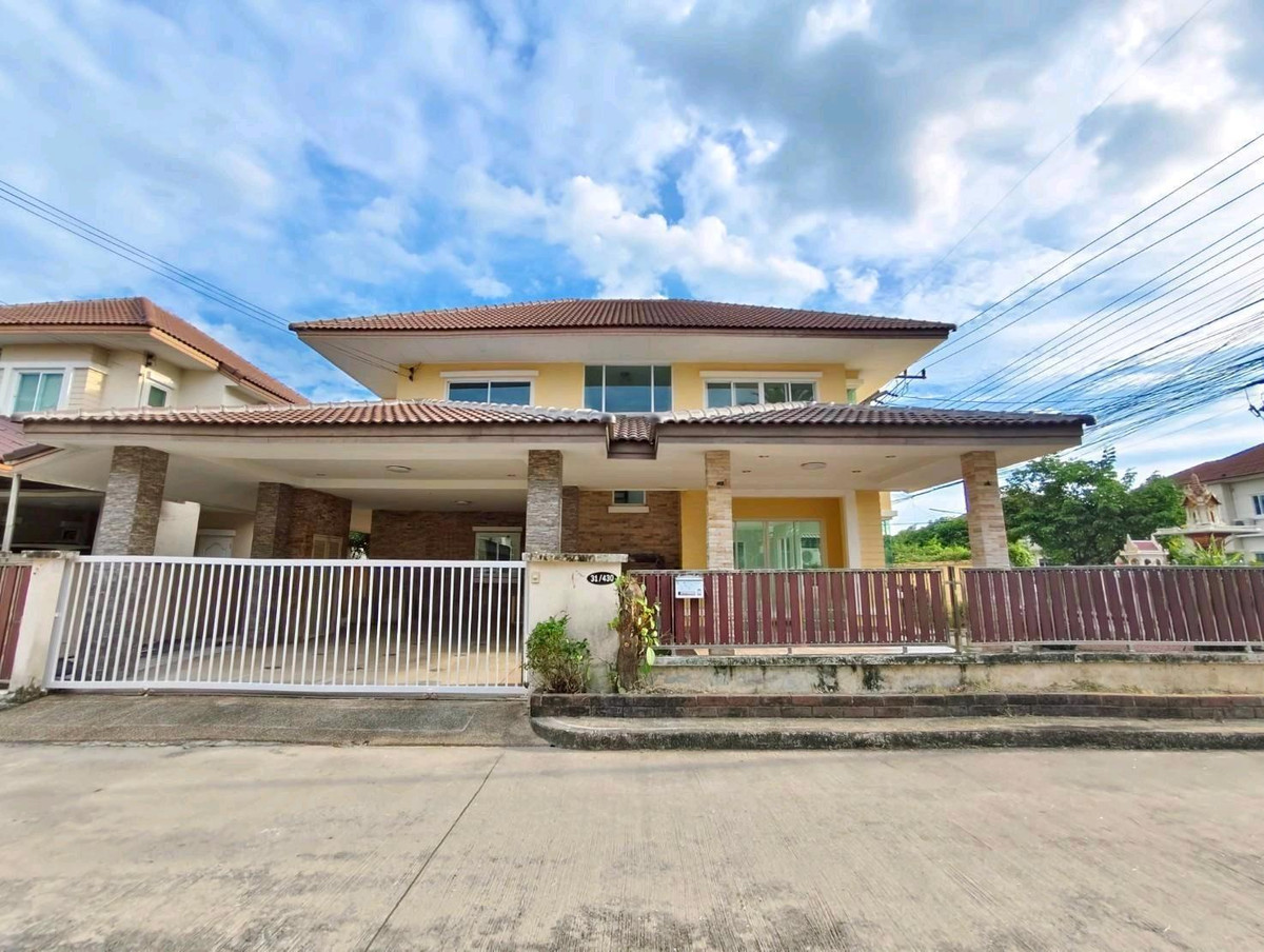 Sinthanee Grand Ville University, 2-storey detached house, corner house, next to the main road, wide project road, near North University. Sinthanee Grand Ville University, 2-storey detached house, corner house, next to the main road, wide project road, near North University.