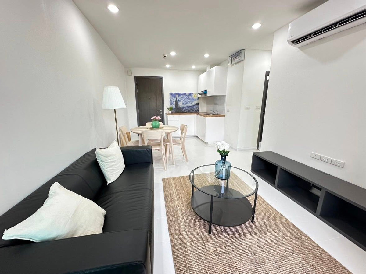 Condo for sale, The Base Park West, price 5,040,000 baht [JZs260210]