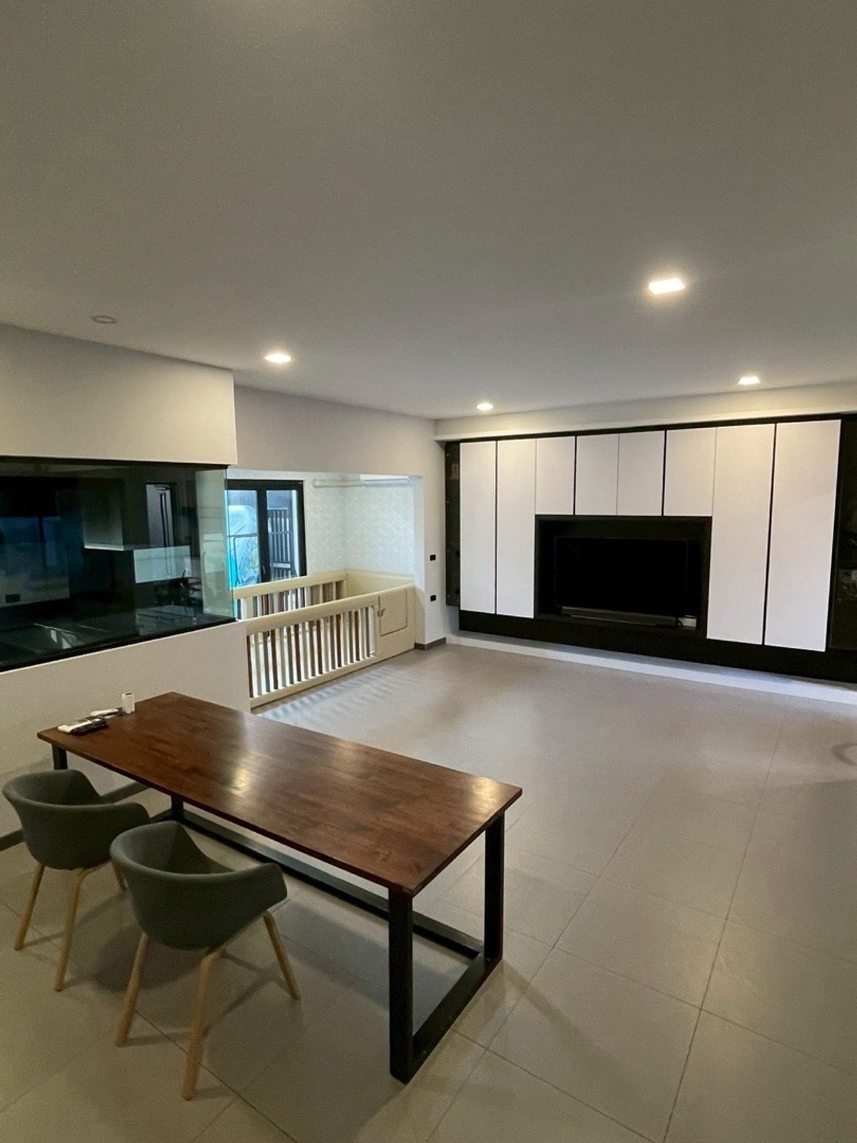 HOME004
บ้านสวยของแรร์ แต่งสวย 
FULLY Interior Furnished
VIVE Bangna km.7 (วีเว่ บางนา กม.7)  – รูปที่ 2