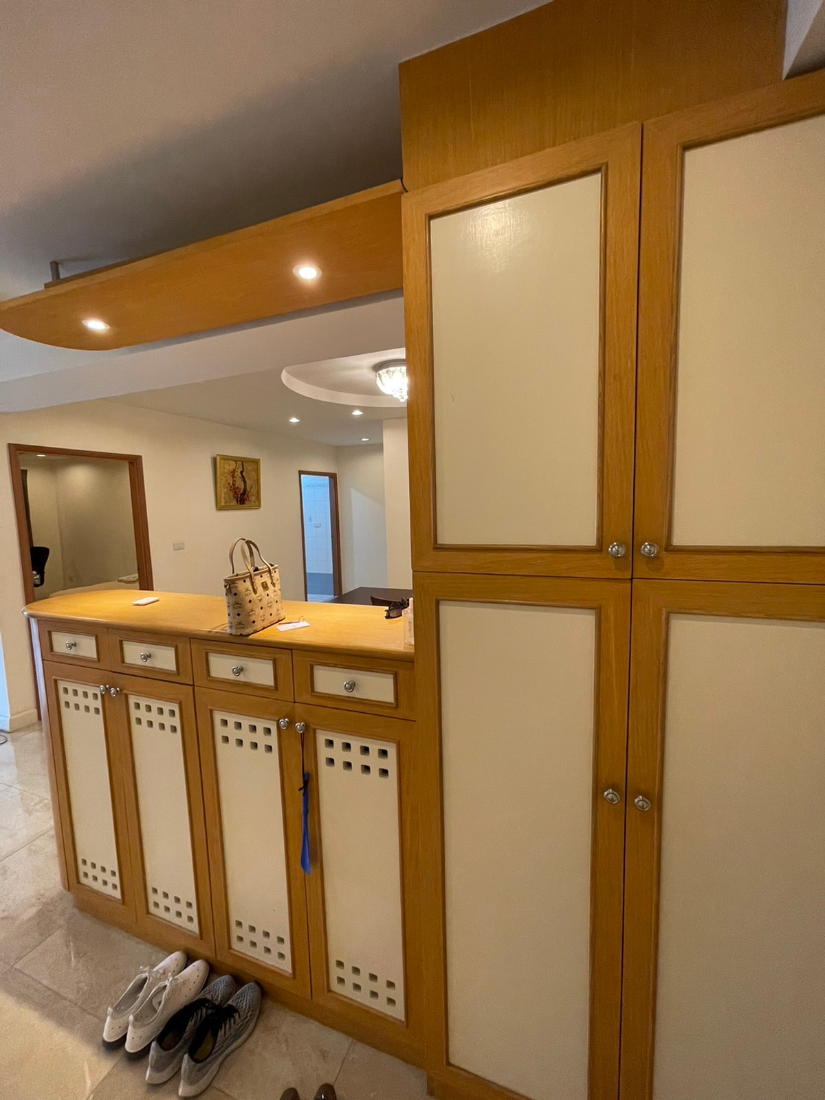 ขายคอนโด รอยัล คาสเซิล 3 ห้องนอน 3 ห้องน้ำ 135 ตรม – รูปที่ 4