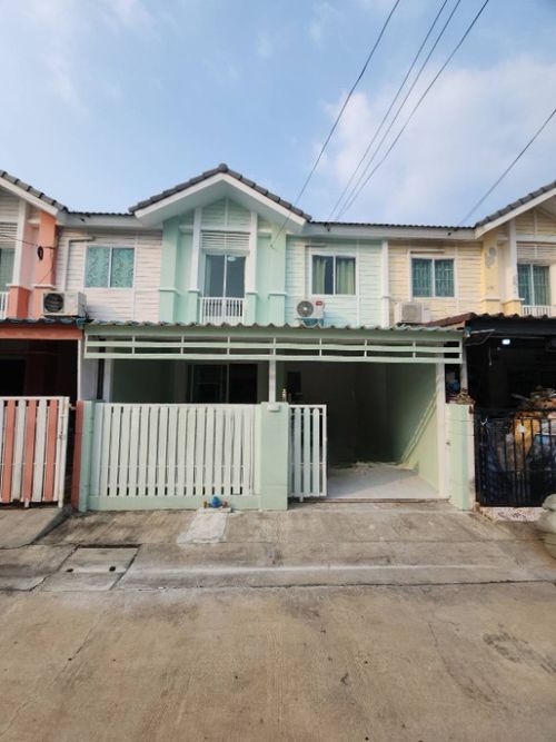 Townhome for rent, Pruksa Ville 53/2, near Lotus Rama 2, only 8 minutes.