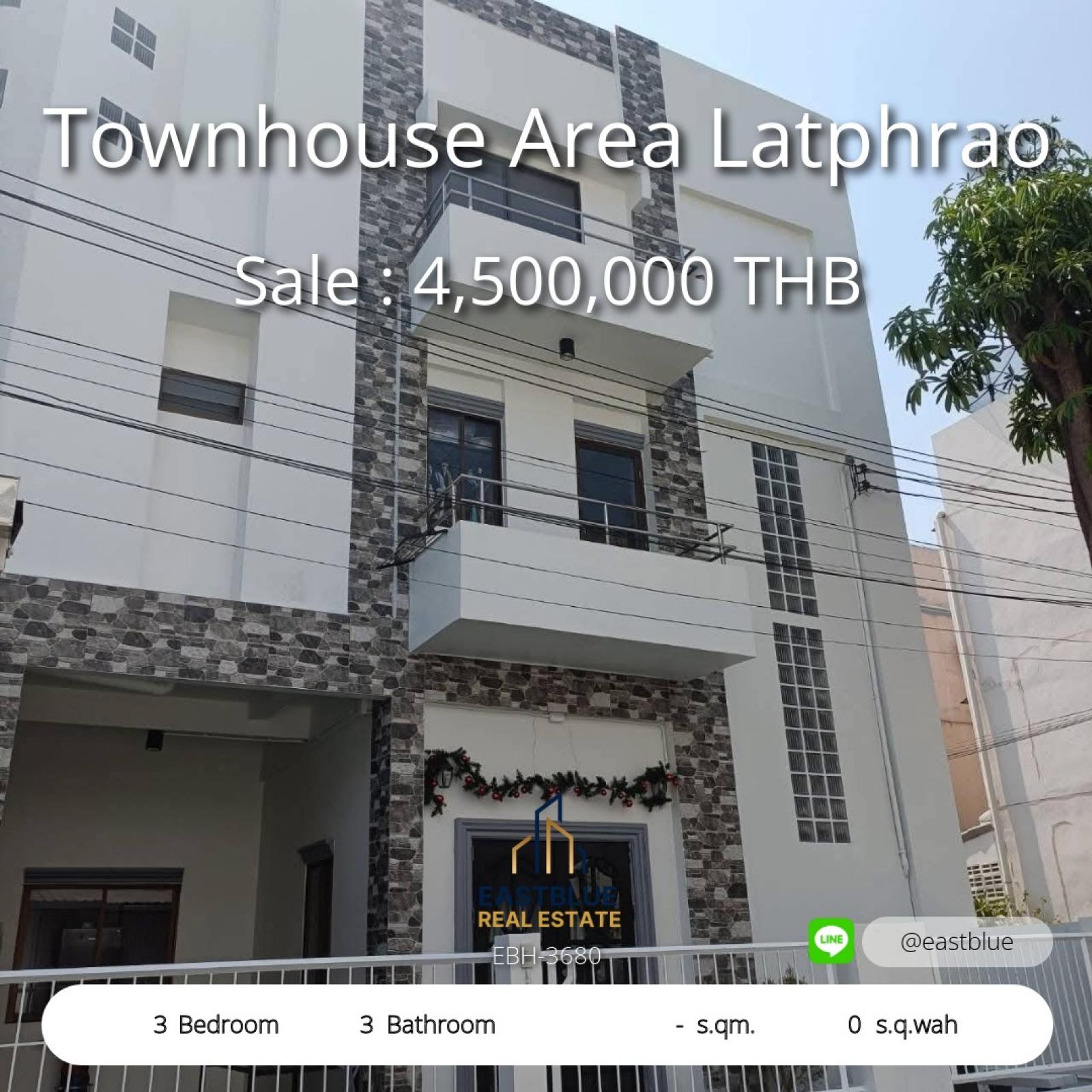 Spacious 3-Bed Townhome Near Yellow Line MRT – Parking for 4 Cars!  Urgent Sale! Peaceful Montri Townhome in Ladprao 87, Only 4.5M THB  Rent or Buy: Modern 3BR/3BA Corner Unit with Easy Expressway Access  Prime Location Ladprao Townhome – Near Central