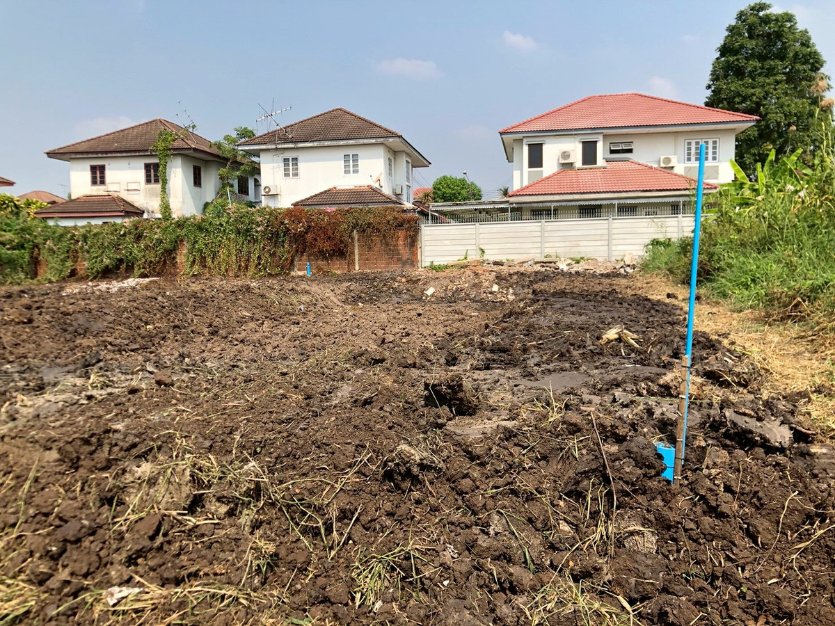 ขาย ให้เช่าที่ดิน 102 ตร.วา ซอยสุขาประชาสรรค์ 3 ซอย 21 ใกล้แยกสวนสมเด็จ ปากเกร็ด นนทบุรี ขาย ให้เช่าที่ดิน 102 ตร.วา ซอยสุขาประชาสรรค์ 3 ซอย 21 ใกล้แยกสวนสมเด็จ ปากเกร็ด นนทบุรี