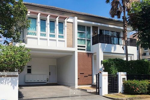 House for sale Bangkok Boulevard Pinklao-Sathorn, newly renovated, next to Ratchaphruek Road, opposite Central Westville.