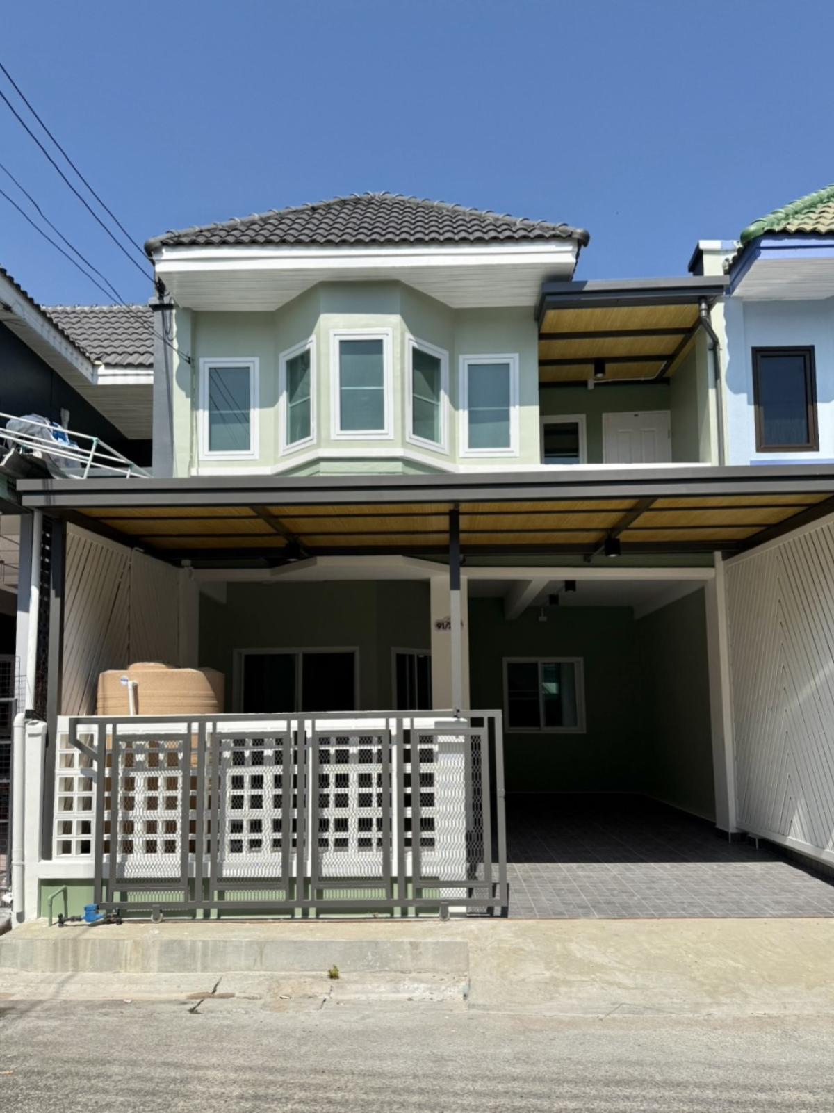 For Sale Townhouse/Townhome , Baan Sinsup 1 Rangsit - Klong 4 , Bueng Yitho , Thanyaburi , Pathum Thani , CX-143351 For Sale Townhouse/Townhome , Baan Sinsup 1 Rangsit - Klong 4 , Bueng Yitho , Thanyaburi , Pathum Thani , CX-143351