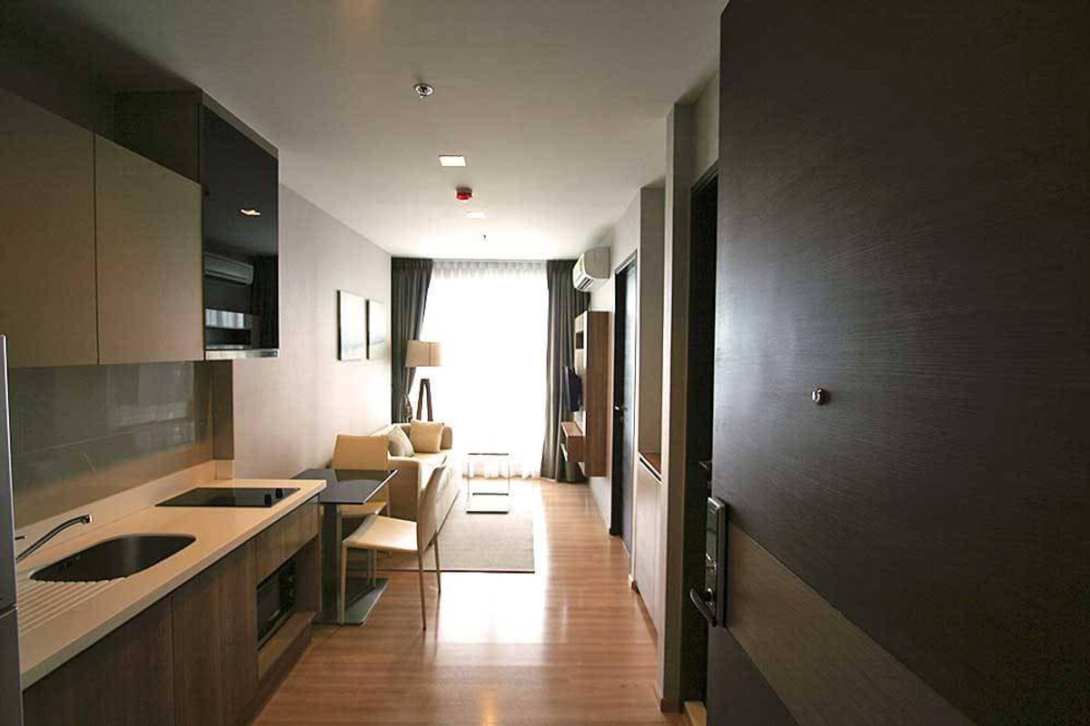 For Rent : Rhythm sathorn 1ห้องนอน 1ห้องน้ำ ห้องสวย เฟอร์นิเจอร์ครบ พร้อมเข้าอยู่