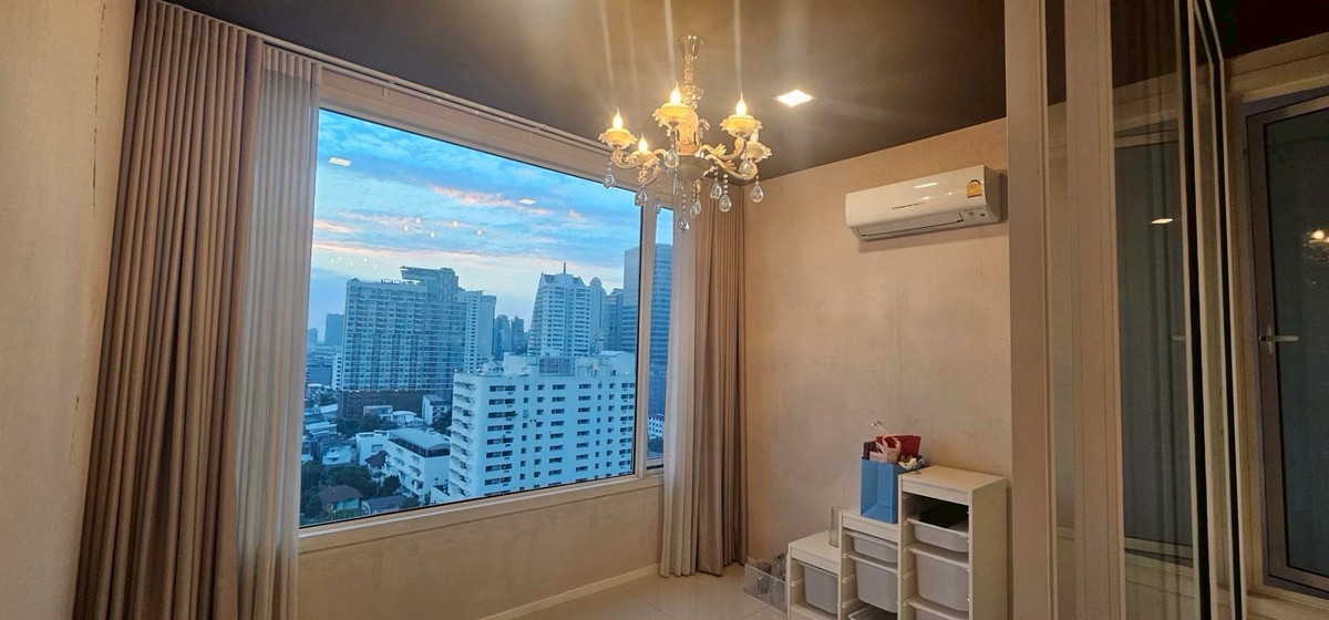 Corner unit!!🔥For Rent🔥2b2b 🚩The Empire place sathorn Condo✅Pls Call ✅+66972422655