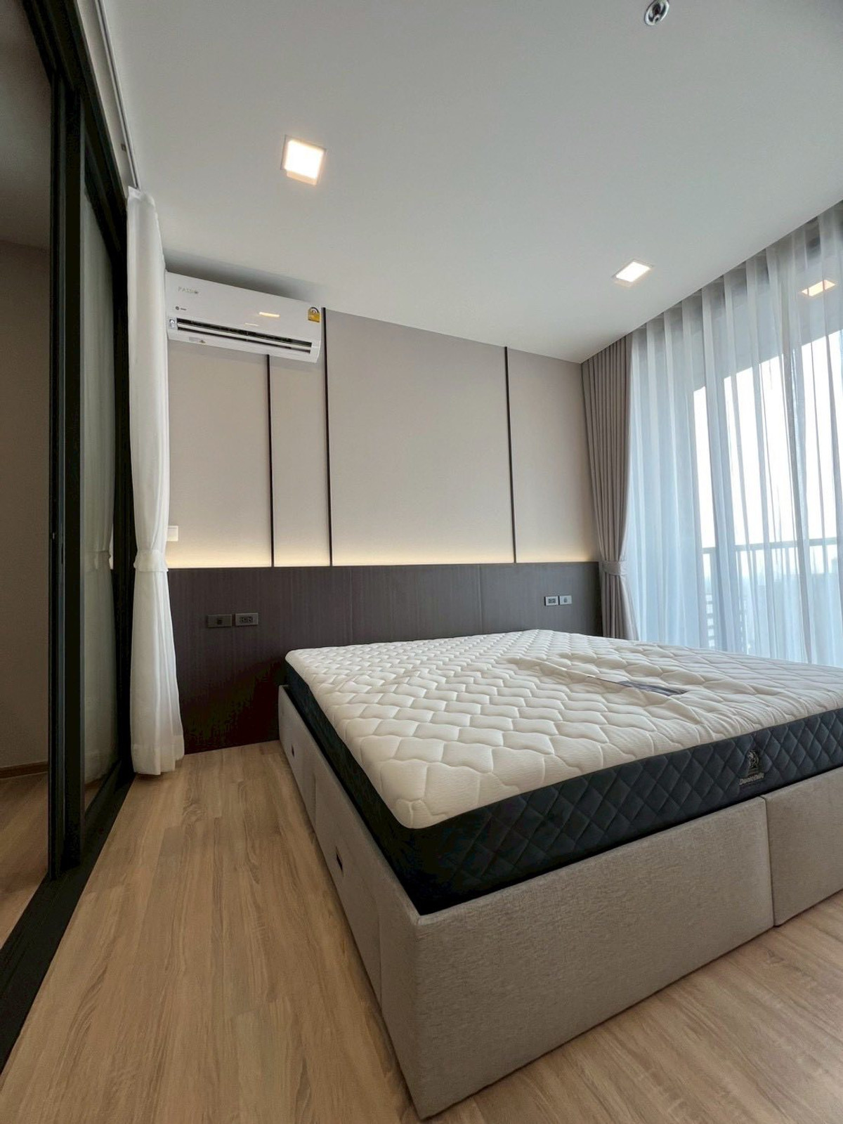 For Rent : Xt phayathai 1ห้องนอน 1ห้องน้ำ ห้องสวย เฟอร์นิเจอร์ครบ พร้อมเข้าอยู่ For Rent : Xt phayathai 1ห้องนอน 1ห้องน้ำ ห้องสวย เฟอร์นิเจอร์ครบ พร้อมเข้าอยู่