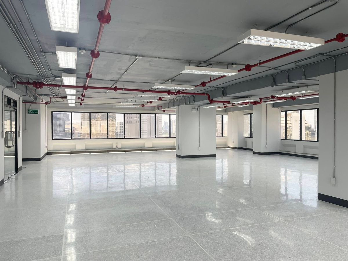 Space for rent, Skulthai Surawong Tower Building, suitable for office use (N.2009) Space for rent, Skulthai Surawong Tower Building, suitable for office use (N.2009)