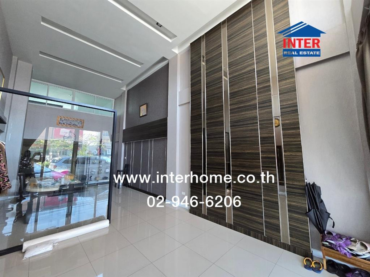 อาคารพาณิชย์ 4.5 ชั้น 24 ตร.ว. หมู่บ้านเดอะครีเอเทียร์ ซอยสุไลมาน ถนนพระยาสุเรนทร์ ถนนปัญญาอินทรา ถนนรามอินทรา เขตคลองสามวา กรุงเทพมหานคร – รูปที่ 3