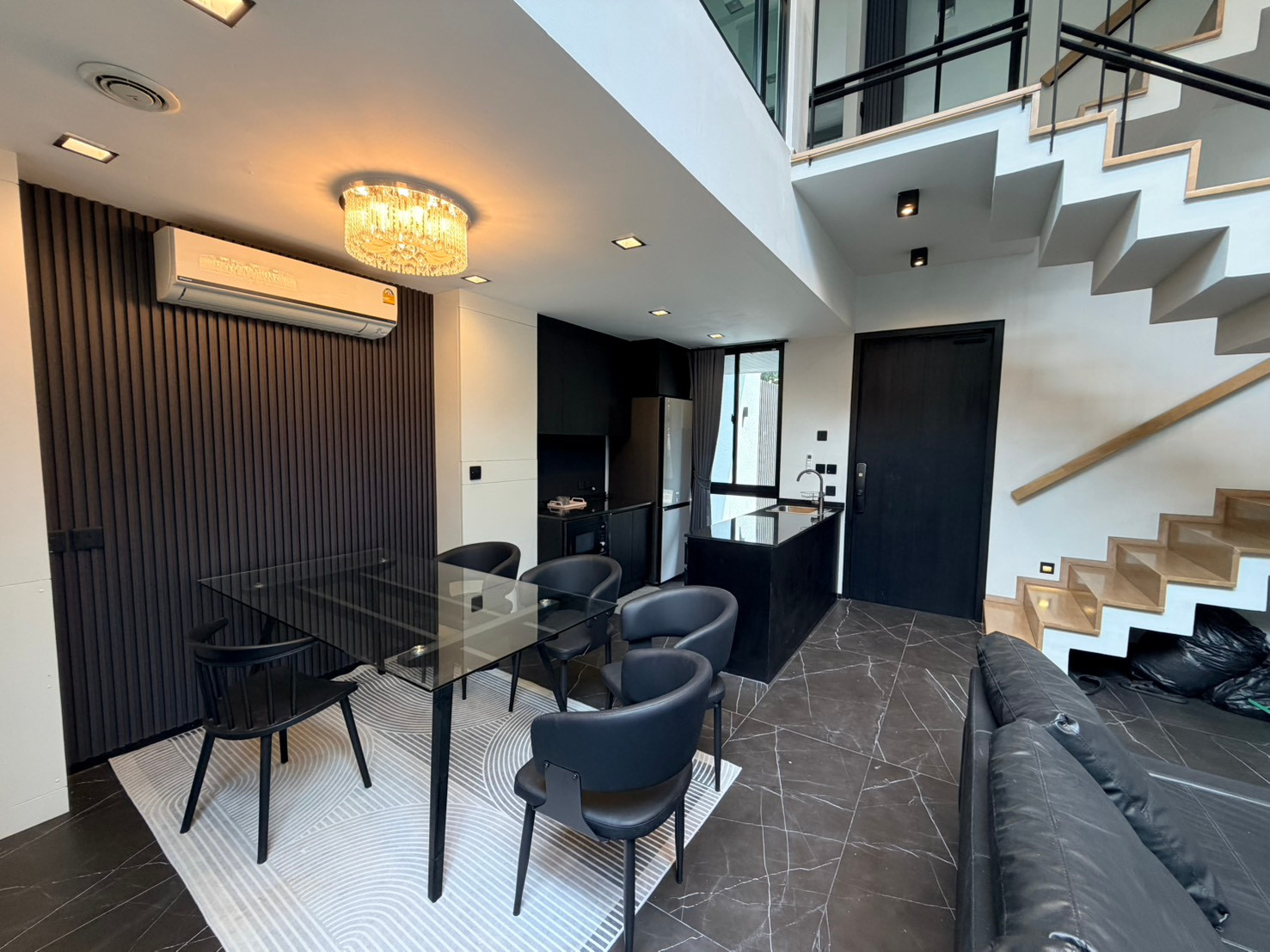 ให้เช่า Townhome/Home office ใจกลางรัชดา ใกล้ MRT เพียง 800 เมตร ใกล้ถนน รัชดา เพียง 500 เมตร – รูปที่ 4
