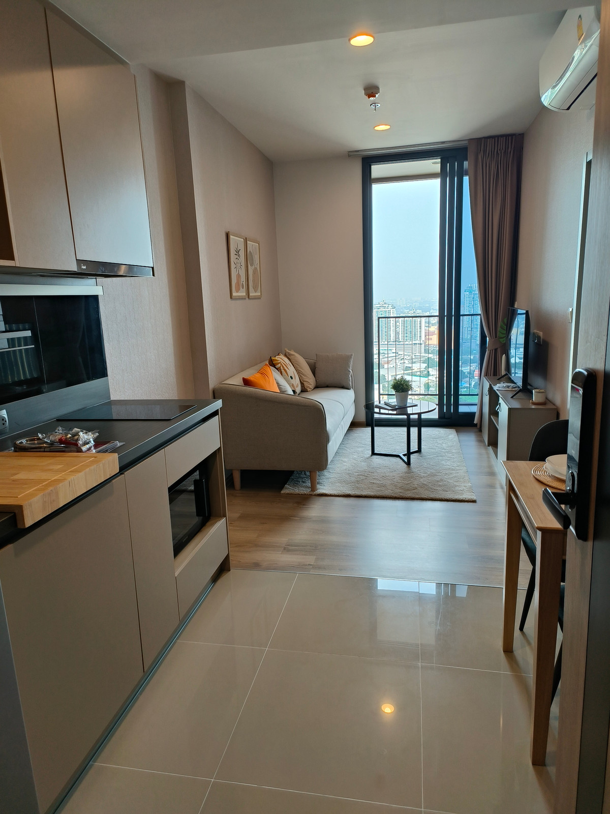 OKA HAUS Sukhumvit 36 คอนโดขาย ทำเลสุขุมวิท 36 ใกล้ทองหล่อ เดินทางสะดวก OKA HAUS Sukhumvit 36 คอนโดขาย ทำเลสุขุมวิท 36 ใกล้ทองหล่อ เดินทางสะดวก