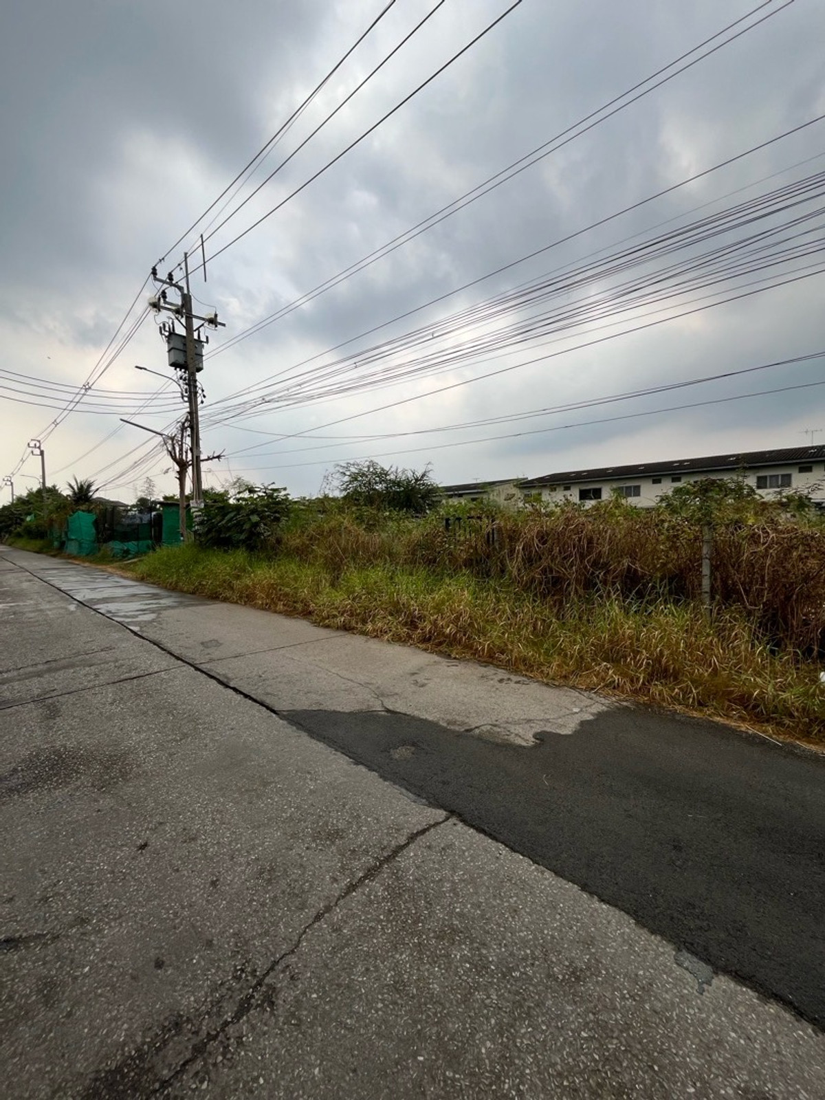 Beautiful plot of land for sale Soi Nimit Mai 11
