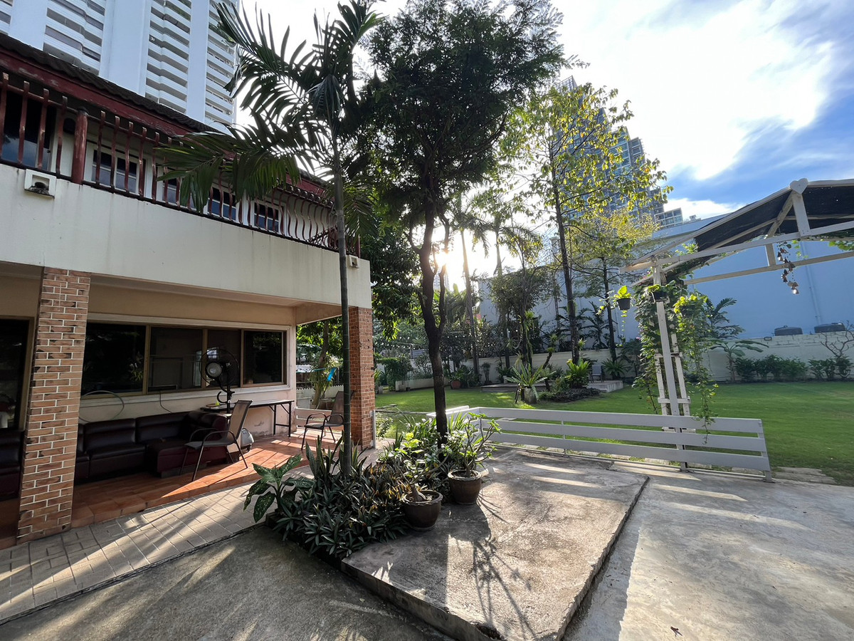 บ้านให้เช่าพร้อมสวนขนาดใหญ่ ในเอกมัย เหมาะทำ สปา Wellness ร้านอาหาร – รูปที่ 3