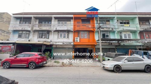 Commercial building, 3 floors, 19.8 sq m. Commercial building, Soi Thai Thani 9, near Navanakorn Industrial Estate, Phahon Yothin Road, Khlong Luang, Pathum Thani.