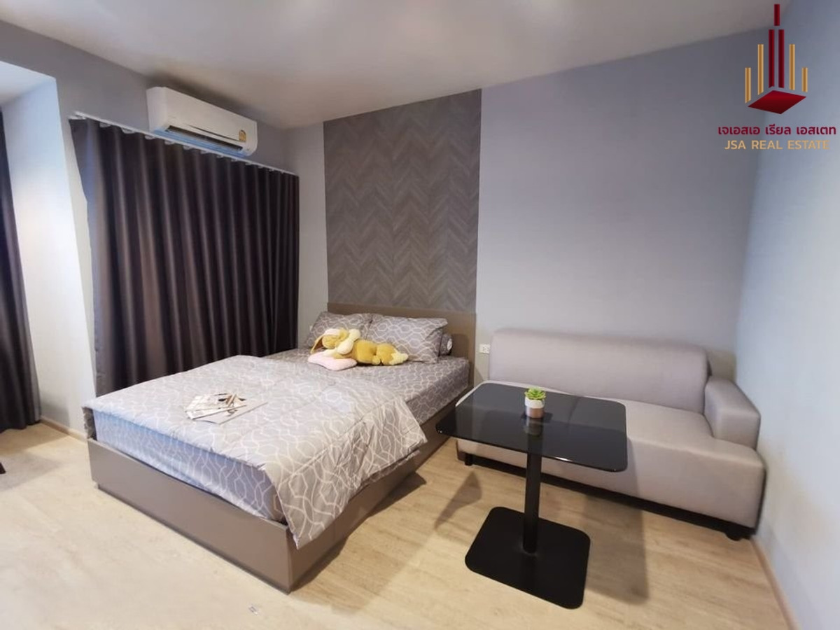 ✨ For Rent: Ideo Sathorn - Wongwian Yai Condo ✨💰 Only 15,000 THB/month