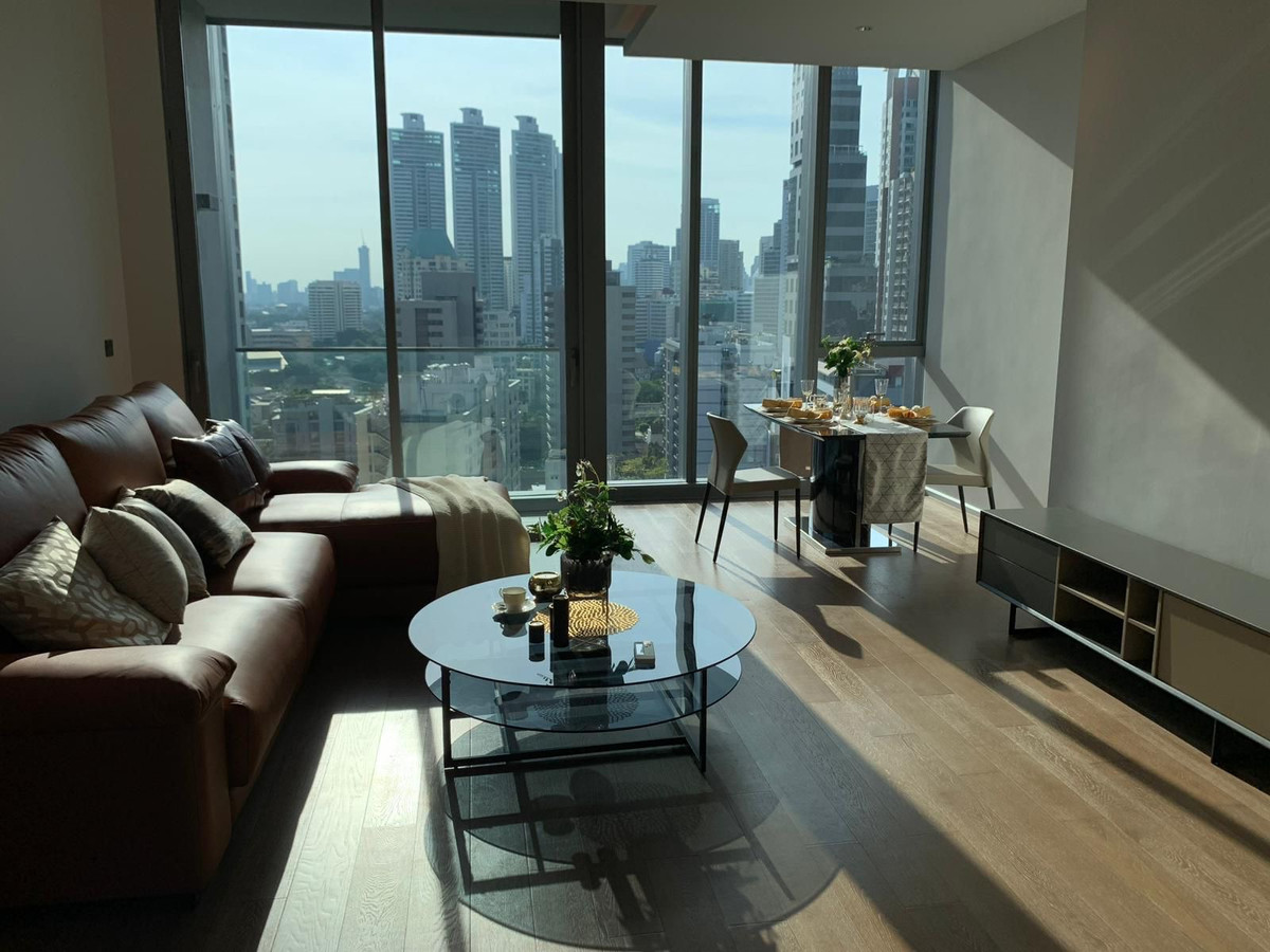 (For Rent/Sale) KRAAM Sukhumvit 26 – Super Luxury Residence near BTS Phrom Phong An exclusive low-density residence in the heart of Sukhumvit 26. High privacy with a spacious corner layout. (For Rent/Sale) KRAAM Sukhumvit 26 – Super Luxury Residence near BTS Phrom Phong An exclusive low-density residence in the heart of Sukhumvit 26. High privacy with a spacious corner layout.