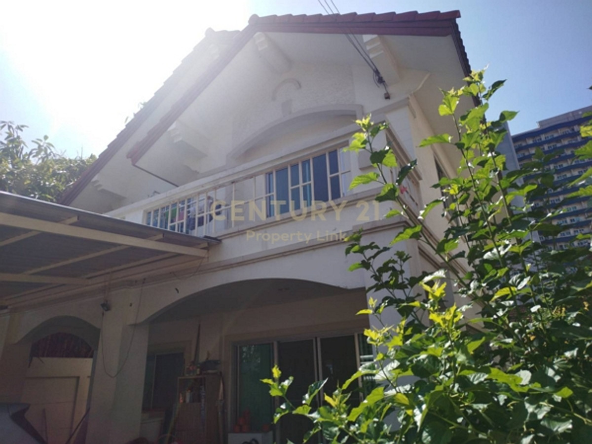 ให้เช่าบ้านเดี่ยว 2 ชั้น ลาดพร้าว 1 พื้นที่ใช้สอยจุกๆ 280 ตรม. เหมาะทั้งอยู่อาศัยและโฮมออฟฟิศ! No.59-HH-69001 ให้เช่าบ้านเดี่ยว 2 ชั้น ลาดพร้าว 1 พื้นที่ใช้สอยจุกๆ 280 ตรม. เหมาะทั้งอยู่อาศัยและโฮมออฟฟิศ! No.59-HH-69001