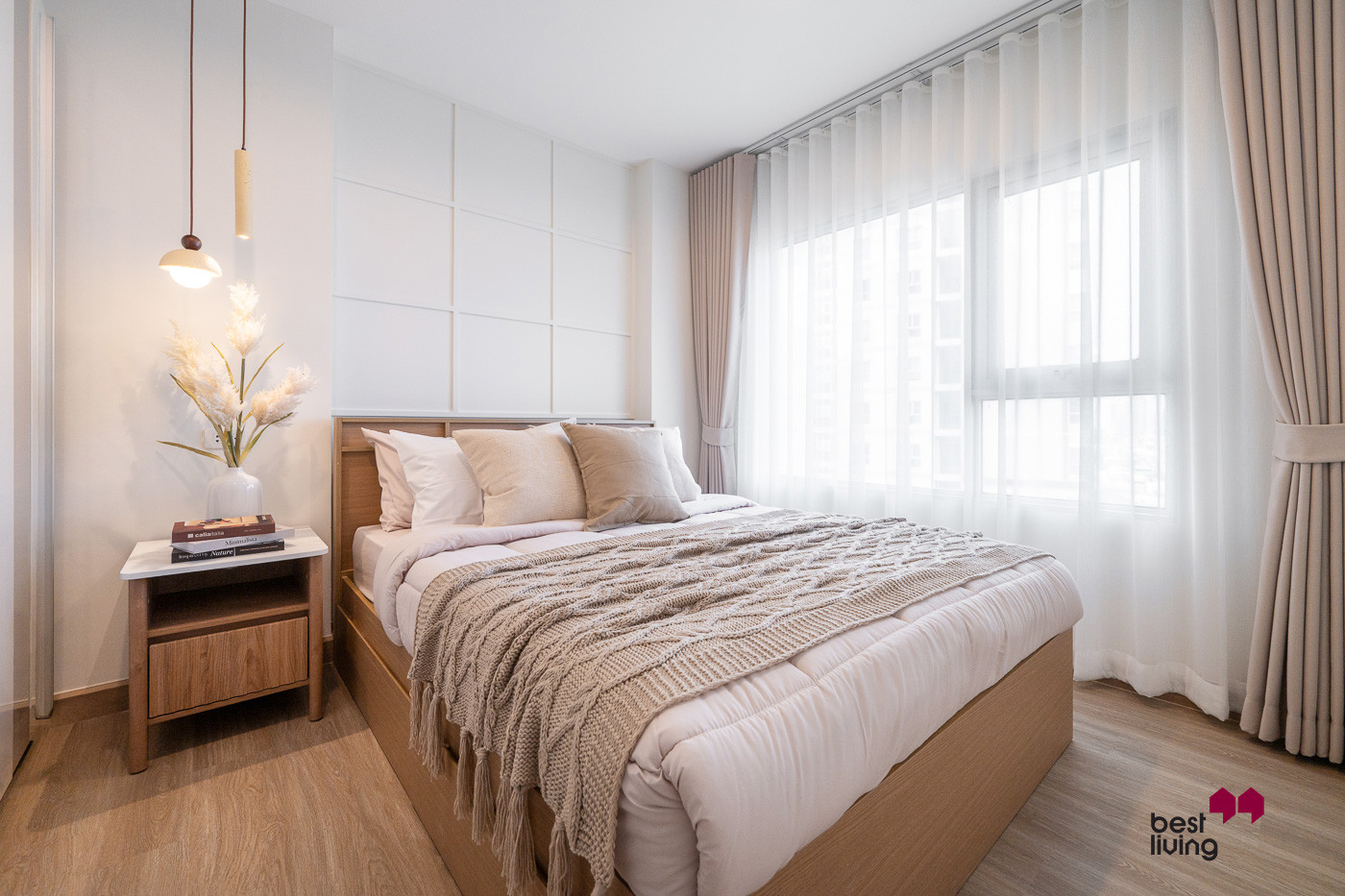 Condo next to BTS Talat Phlu, 1 minute, high floor, open view.