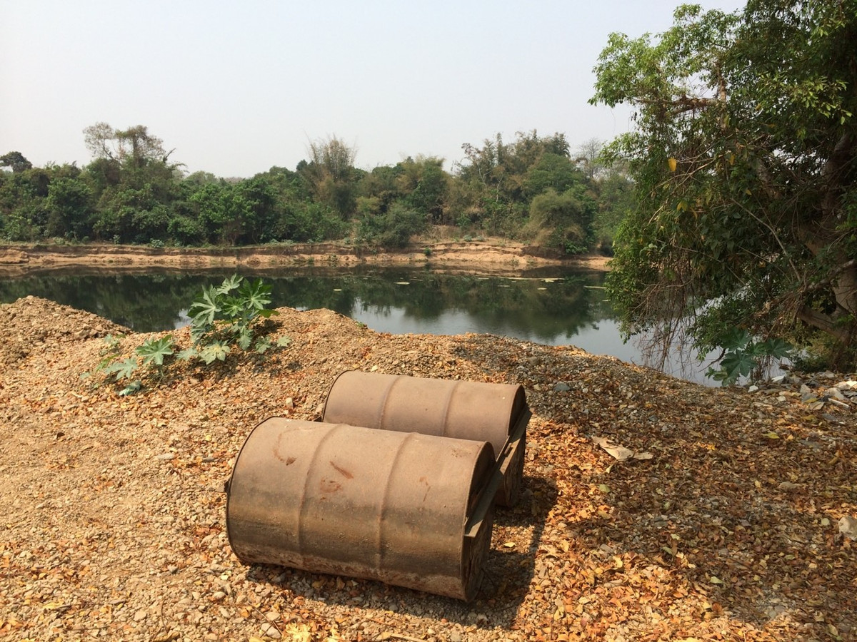 Land for sale next to Phahonyothin Road. The back is next to the Wang River, size 3.7 rai, Thoen District, Lampang Province. – รูปที่ 3