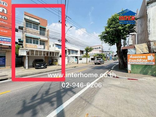 Commercial building, 3 floors, 34 sq m. Commercial building, opposite Sirin Park Village, Soi Bang Waek, Kanchanaphisek Road. Phutthamonthon Sai 1 Road, Bang Khae District, Bangkok