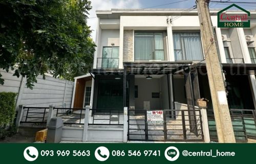 Townhome Pleno Pinklao-Charan, near MRT Bang Bamru.