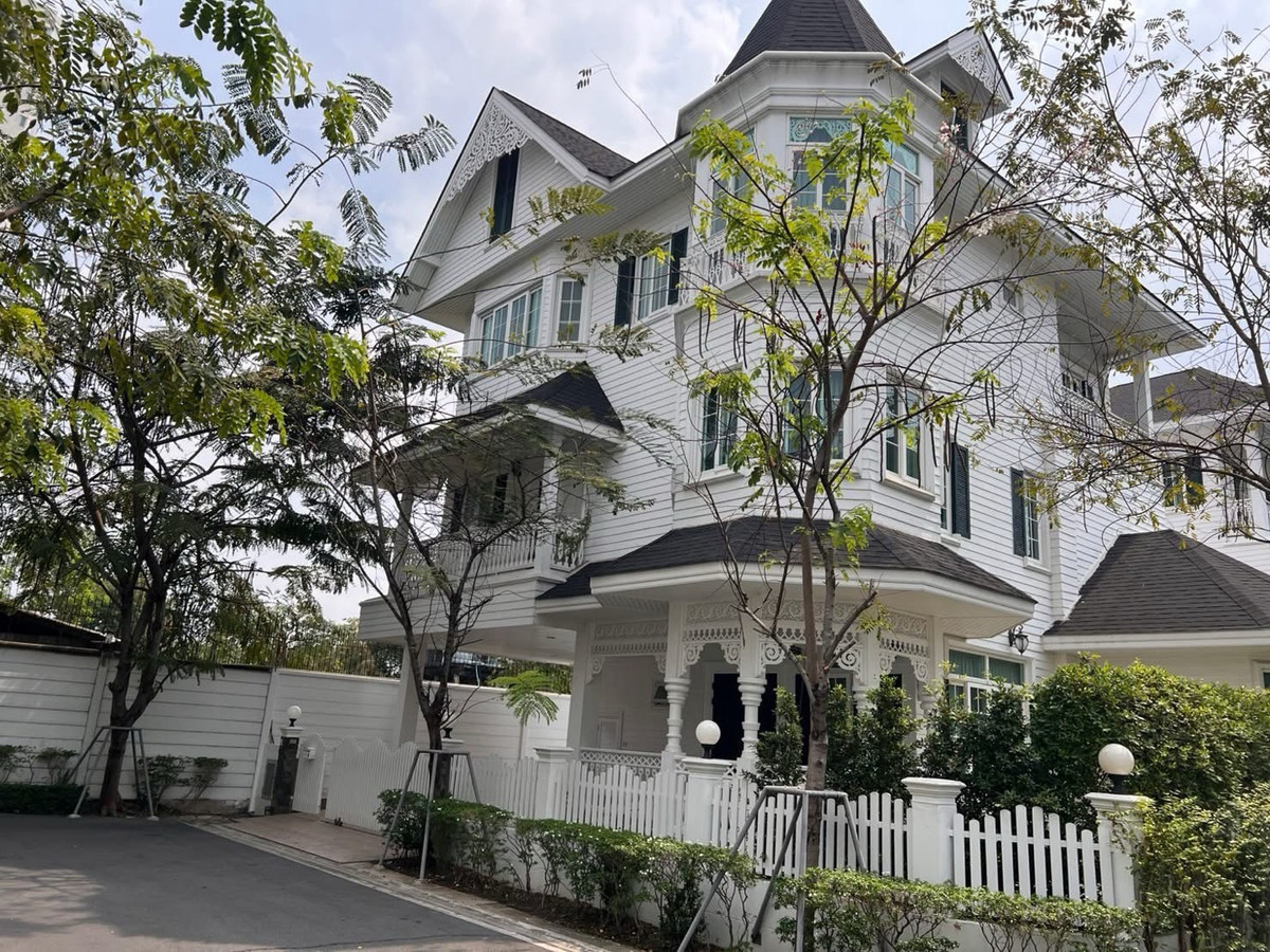 Project: Fantasia Villa 4Bangna – Srinakarin area, next to the Yellow Line (Si Iam Station) Project: Fantasia Villa 4Bangna – Srinakarin area, next to the Yellow Line (Si Iam Station)