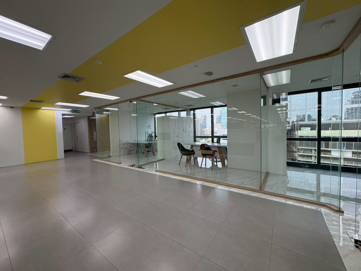 Fully furnished office for rent Lake Ratchada BTS Asoke 672 sqm – รูปที่ 2