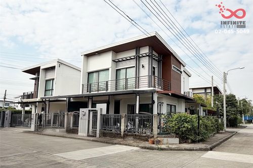 2-storey semi-detached house for sale, 42 sq m, Pruksa V2 On Nut-Rama 9, corner house.