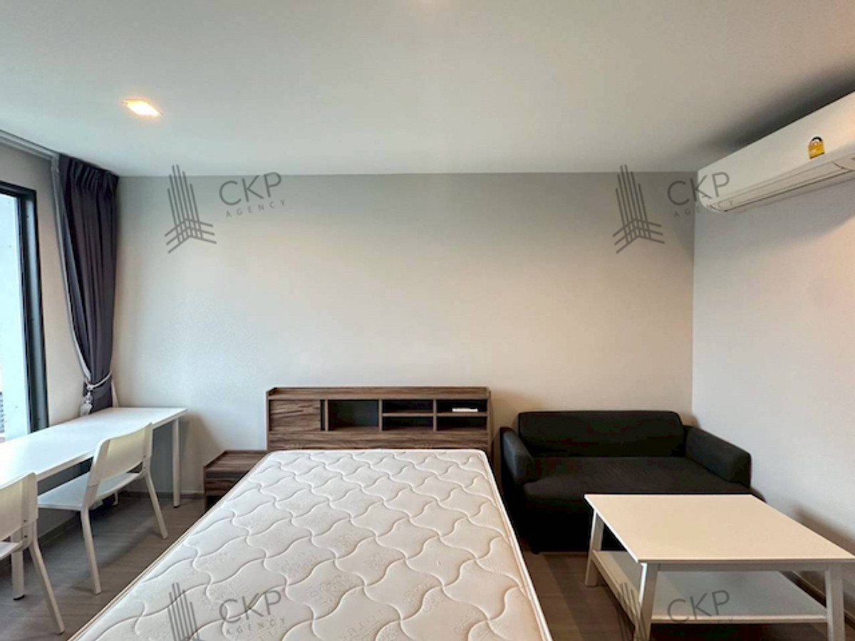 Condo for sale: Life Ladprao, next to BTS Ha Yaek Ladprao station. Just a few steps to the train station, at the heart of the intersection of two BTS lines. A high-potential location in Bangkok. | No. 93337 Condo for sale: Life Ladprao, next to BTS Ha Yaek Ladprao station. Just a few steps to the train station, at the heart of the intersection of two BTS lines. A high-potential location in Bangkok. | No. 93337