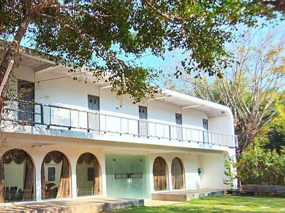 Prime Investment Opportunity: Resort-Style Hotel for Sale in the Heart of Lampang Prime Investment Opportunity: Resort-Style Hotel for Sale in the Heart of Lampang