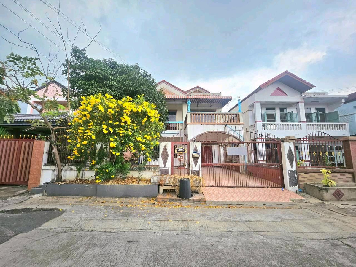 🏠Single house for sale Project: Sinthawee Suanthon 2 Pracha Uthit 76 Single house sold according to condition.
